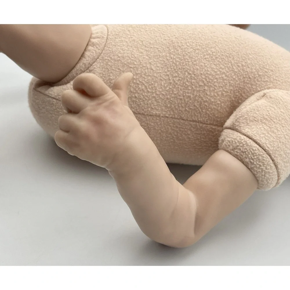 Realistic Reborn Style Baby Doll 16